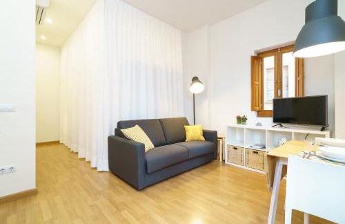 Valencia Home - Photo 7