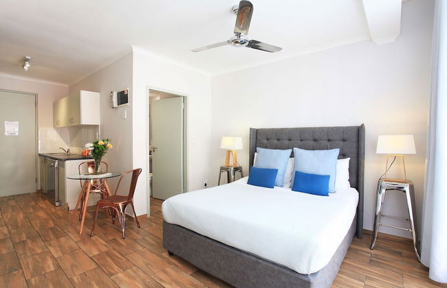 Urban Oasis at The Square - Photo 12