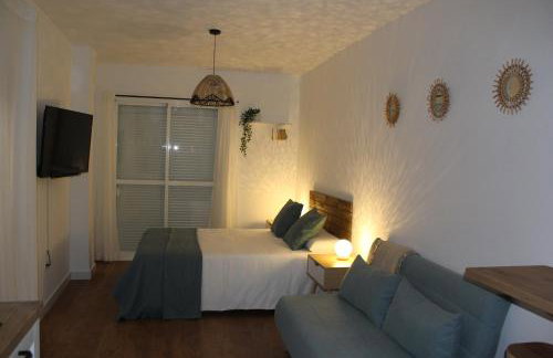 Brand new studio with terrace and BBQ close to city center - Foto 24