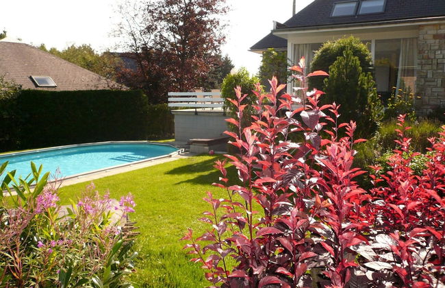 Spacious Home With Garden - Photo 34