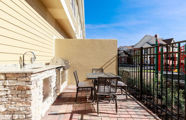 4 BR 4 BA Villa 5min Disneyworld 1804ft BBQ - Foto 17