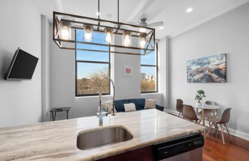 Chic NoLibs 1BR - Pool & Gym - Foto 16