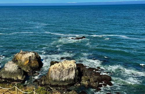 Magnificent Oceanview by OceanviewHotTubs Oceanfront! Shelter Cove, CA Tesla EV station - Foto 66