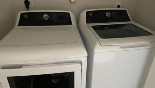 “I like sharing a bathroom,” said NO ONE. EVER. - Foto 3