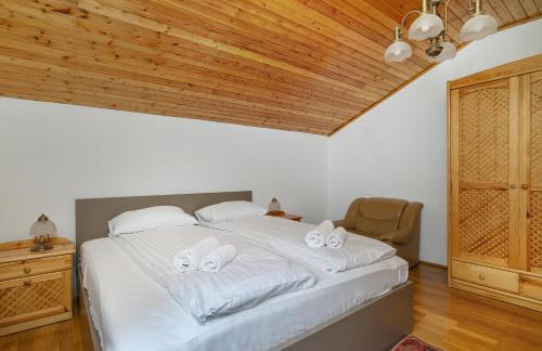 Przytulne Apartamenty w Klimatycznym Domu nad Białką w Otoczeniu Górskich Krajobrazów by Noclegi Renters - Foto 35