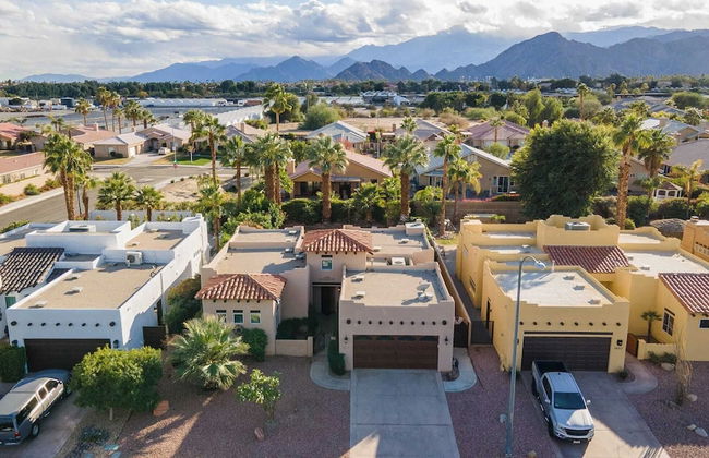 Pool + Hot Tub, Yard, Games Chic Midcentury Design Painted Sand by Avantstay - Photo 31