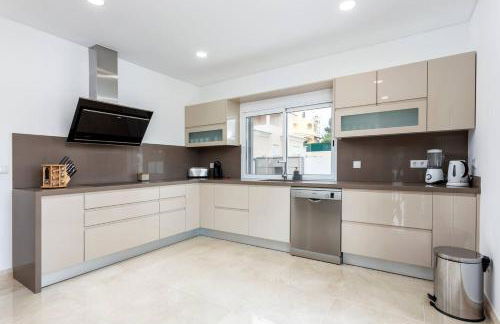 Luxury Vau Beach Villa with Private Heated Pool - Foto 35