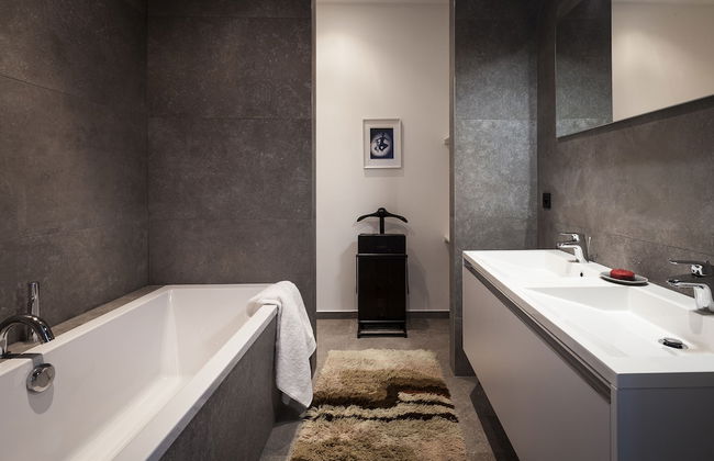 Unit 1 - Stylish Smart Home with Private Parking - Foto 12