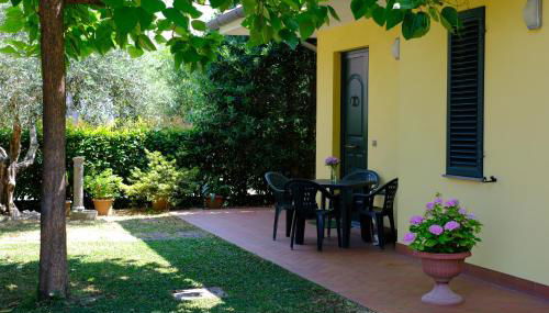 Tenuta Lo Scricciolo - Foto 3, Garden, Garden view