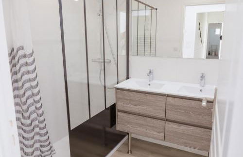 Villa Ernest, 100 m plage Saint Martin de Ré, quartier recherché de la Cible, calme absolu, piscine chauffée - Foto 37