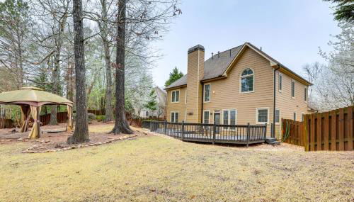 Modern Stone Mountain Home with Spacious Deck, Grill - Foto 2