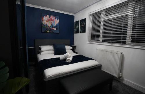 Premium 3BR House - Loughton - by Rent Squared LTD - Foto 11