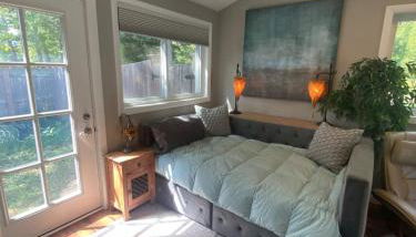 Cozy en suite with high ceilings - Foto 3