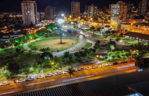 Apartamento central 78 com excelente vista - Foto 37