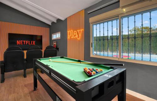 Private Garden Villa near Valencia with Cinema and Gym - Foto 8