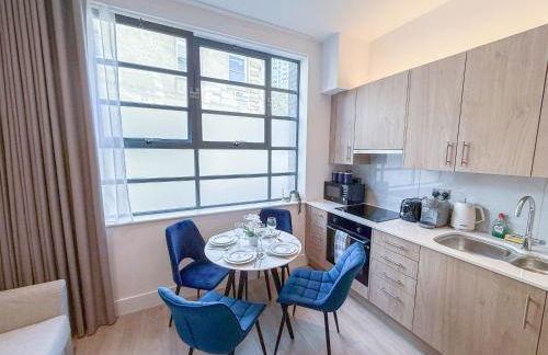 3-Bedroom with Balcony and Studio Apartments in St Johns Wood near Marylebone & Regents Park by NourNest Apartments - Foto 37