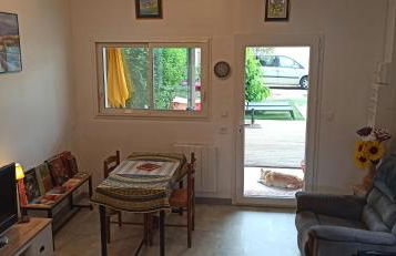 Maisonnette calme avec jardinet - Photo 5