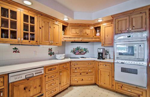 Hot Tub and Lake Tahoe Views Waterfront Retreat - Foto 7