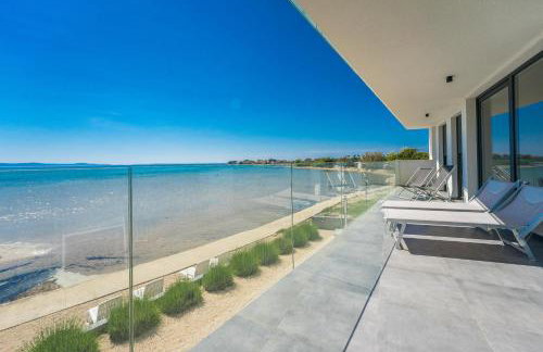 JamC Dream Familientraum direkt am Meer mit beheiztem Pool - Photo 36