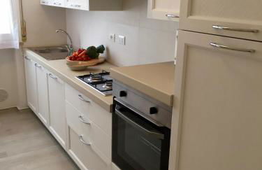 St. Vitale’s Basilic view elegant apartment - Photo 16