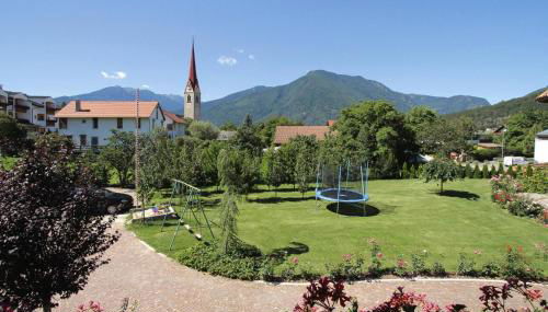 Apartment in Brixen with Pool & Dolomites Views - Foto 3