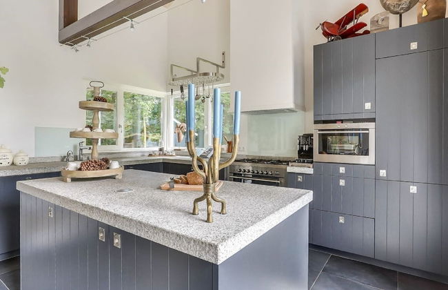 Spacious Family Villa Uden - Photo 15