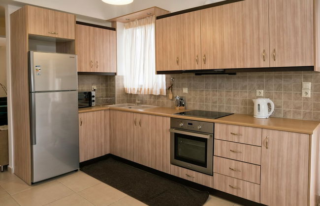 Family Friendly Villa Private Pool, Children's Play Area, Bbq, Spacious Garden, Near Beach - Photo 12