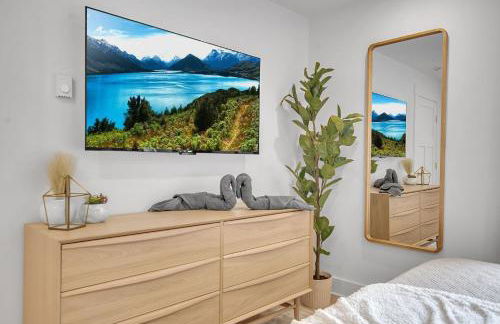 Renovated Ski In Out Condo King Bed Patio Grill - Foto 46