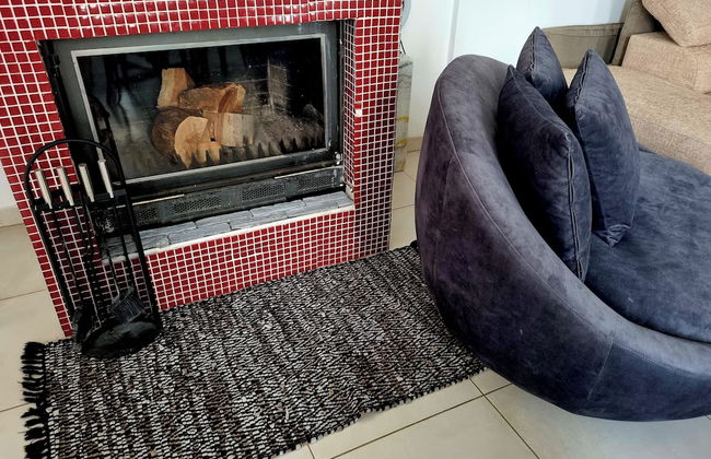 Impeccable 3-bed Villa in Nicosia - Photo 7