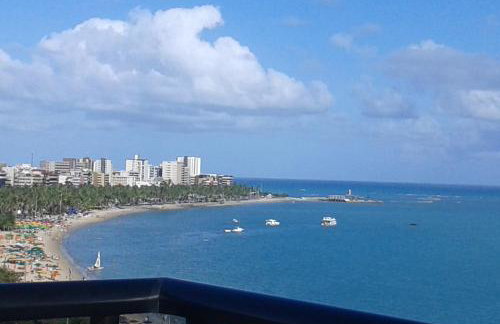 NA BEIRA MAR DE PAJUCARA- EDIF NEO- APARTAMENTO QUARTO E SALA- TEM VARANDA - VISTA LATERAL DO MAR- RUA JULIO PLECH FILHO 60 ESQUINA COM AVENIDA DOUTOR ANTONIO GOUVEIA - CONSUMO ELETRICO É PAGO No CKECK-OUT 1KWH É 1,35 REIAS - Foto 44