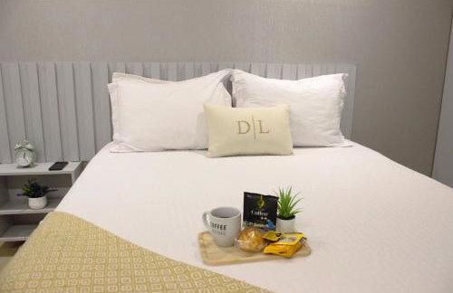 Flat aconchegante - Perto de Tudo - Vista Livre - Estacionamento privativo e Portaria 24h - Wi-Fi 600mbps - Foto 1