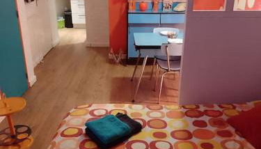 The Seventies Appart rétro (proche gare et centre ville) - Foto 4