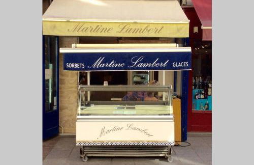 CHABLIS 27 avenue de la Bourdonnais 75007 - Foto 69