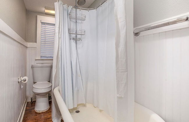 Huntingdon House - Photo 22