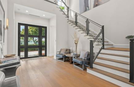 Waterfront Luxury Estate with Private Dock Lighthouse Point - Foto 25