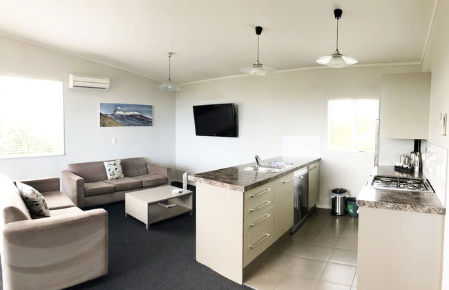 Taupo DeBretts Spa Resort - Photo 39