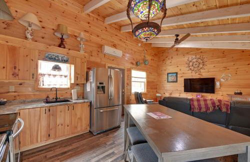 Bring a Pet Peaceful Frenchburg Cabin on 1 Acre - Foto 11
