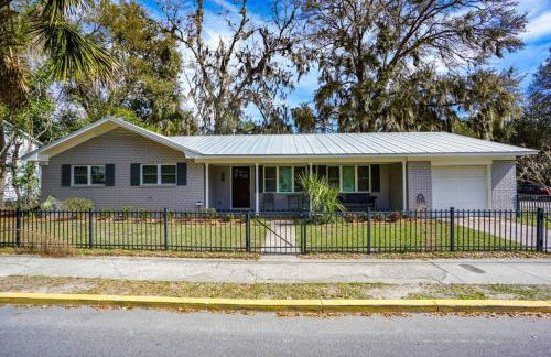 Beautiful, Modern Getaway in Historic Downtown Beaufort - Foto 4