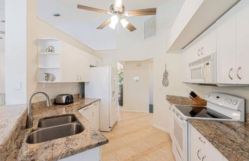 Crown Pointe- Harrogate Ct. - Photo 38