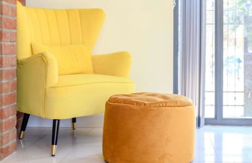 Romantic cottage for 2 with hot tub - Photo 8