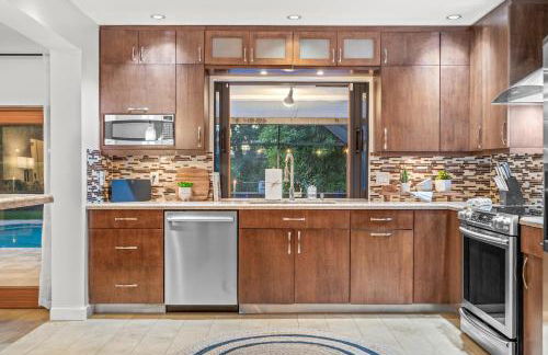 Family Beach Home With Home Theater & Heated Pool! - Foto 62