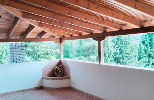 Luxury appartment, only 7 minutes from Thessaloniki airport and 15 minutes from city center ,for 8-23 people also for gatherings and parties - Photo 40