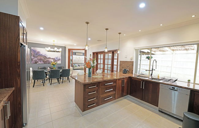 Hallam 5BRM Rental Entire House - Foto 38