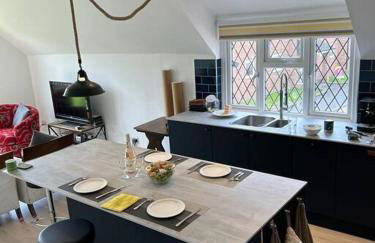 Modern, centrally located, beach view flat - Foto 11