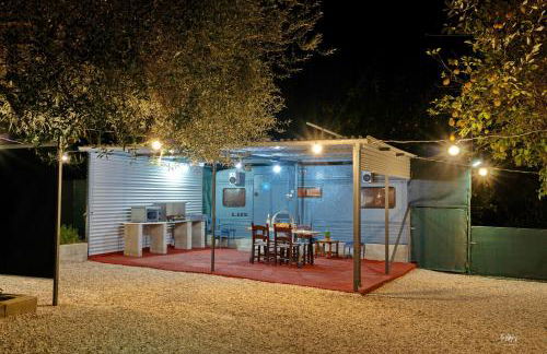 Lemon Garden Camper - Photo 34