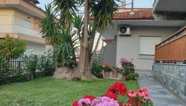 Chriselia House - Foto 4