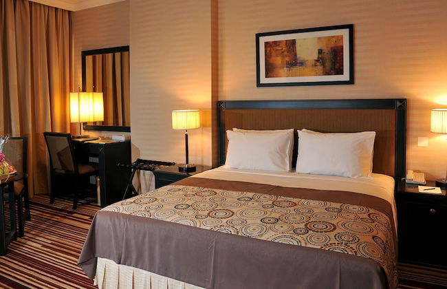 Executive Suites - Photo 4