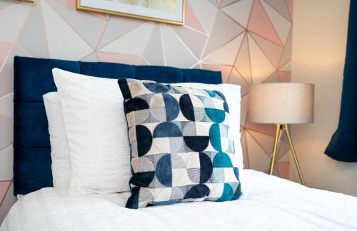 Luxury large home - Parking - Garden - Sleeps 6 - Foto 23