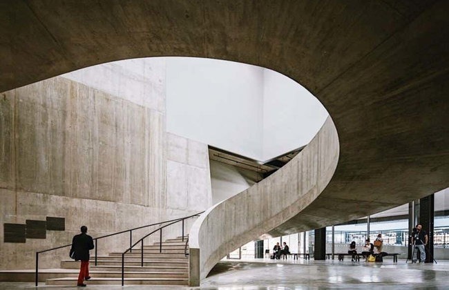 Tate Modern Guided Tour - Photo 2