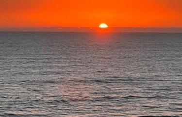 Beachfront Luxury with Spectacular Ocean Views! - Foto 28